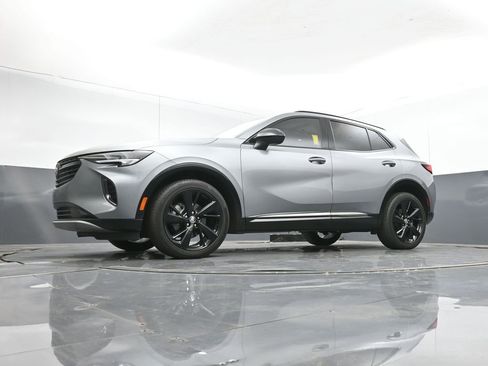 Used 2023 Buick Envision Essence w/ Sport Touring Package image 39