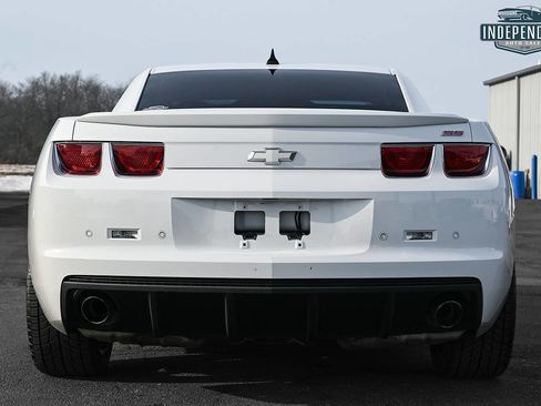 Used 2011 Chevrolet Camaro SS w/ RS Package image 3