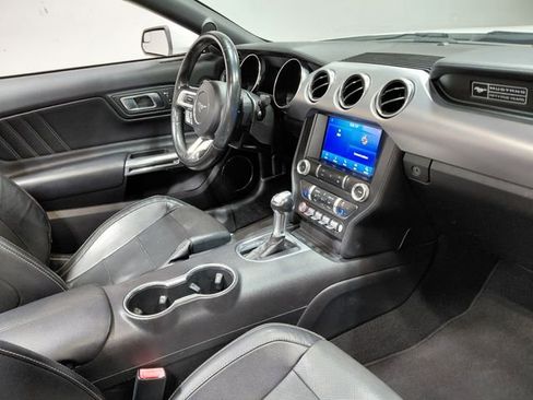Used 2020 Ford Mustang GT Premium RWD image 30