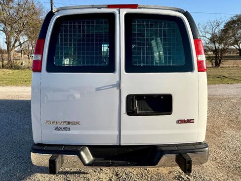 Used 2019 GMC Savana 2500 w/ Driver Convenience Package image 10
