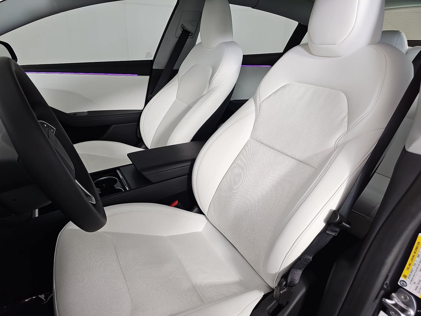Used 2025 Tesla Model 3 RWD image 15