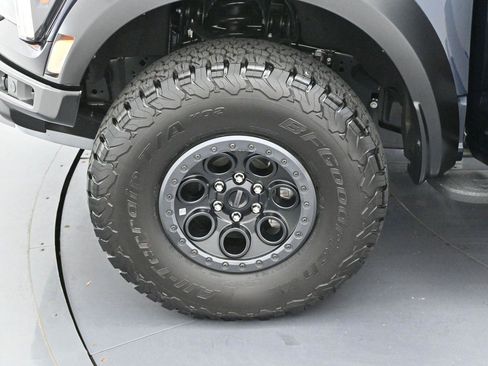 Used 2025 Ford F150 Raptor AWD/4WD image 44