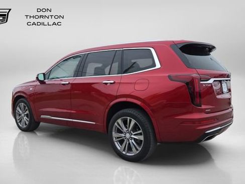 Certified 2023 Cadillac XT6 Premium Luxury AWD/4WD image 3