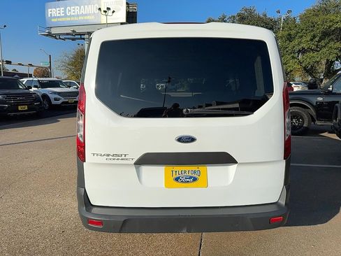Used 2016 Ford Transit Connect XL image 5