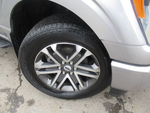 Used 2021 Ford F150 XL w/ STX Appearance Package AWD/4WD image 4