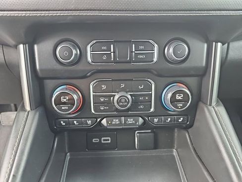 Used 2023 Chevrolet Tahoe Premier image 28