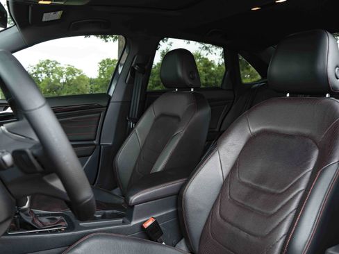 Used 2022 Volkswagen Jetta GLI Autobahn FWD image 17