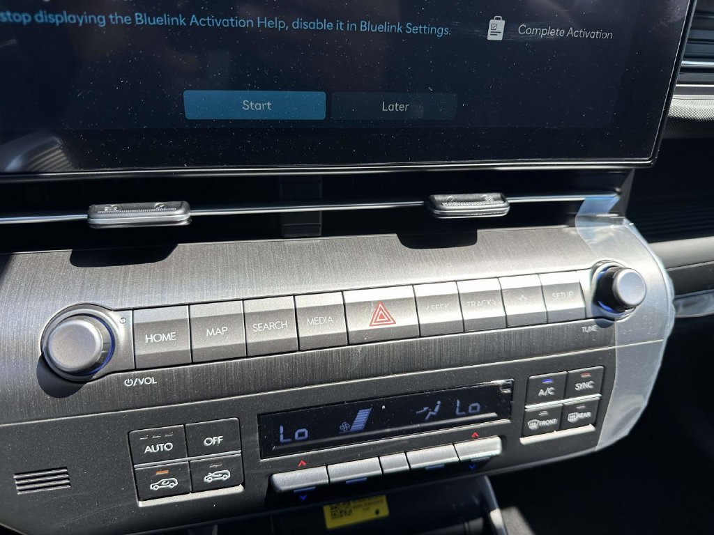 New 2026 Hyundai Kona SEL Premium AWD/4WD image 24