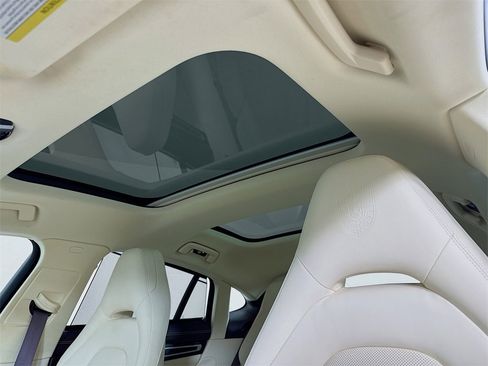 Used 2023 Porsche Panamera Platinum Edition image 23