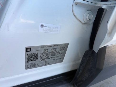 Used 2019 Chevrolet Traverse LT FWD image 26