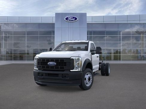 New 2026 Ford F550 image 31