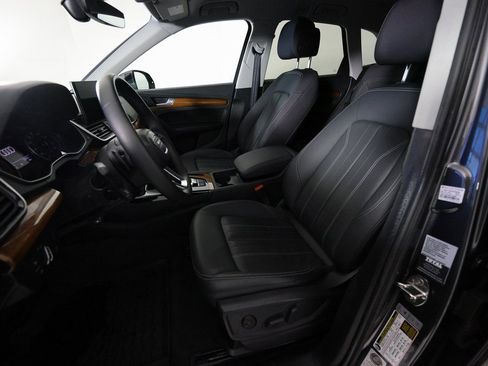 Used 2023 Audi Q5 2.0T Premium image 16