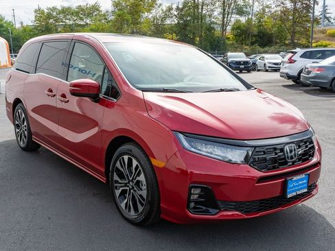 New 2026 Honda Odyssey Elite image 4
