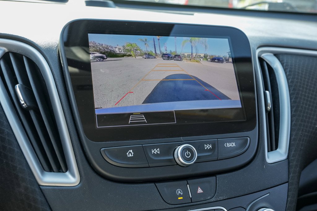 Used 2025 Chevrolet Malibu RS FWD image 29