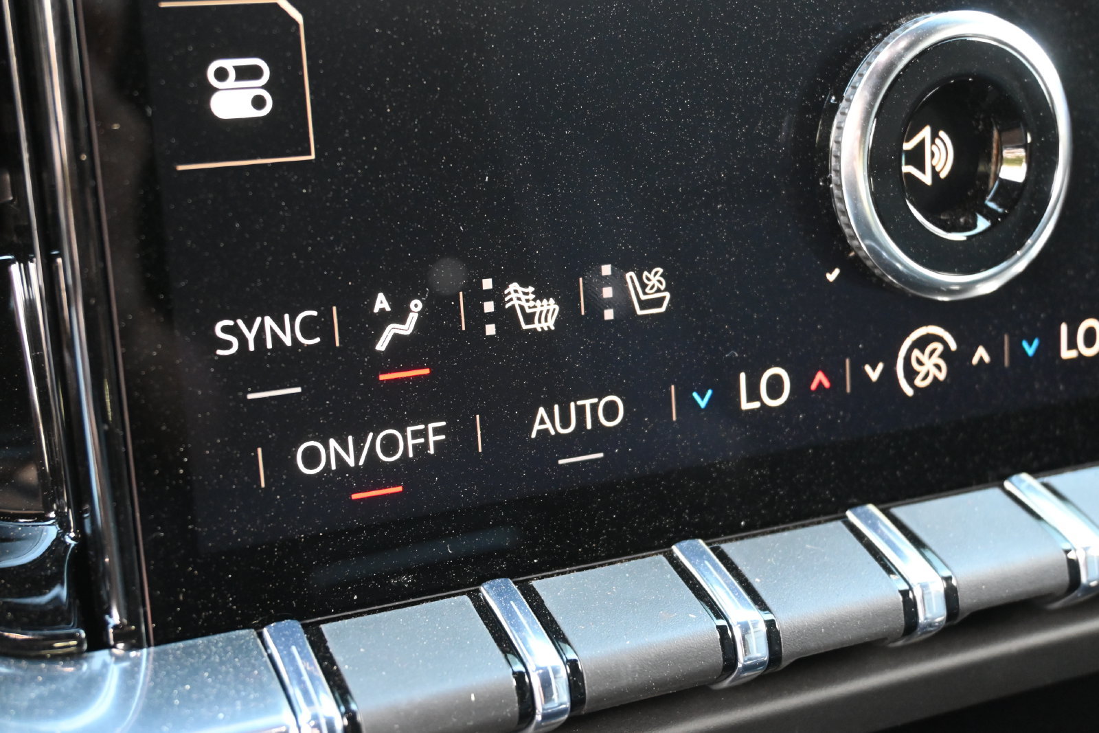 New 2026 GMC Yukon Denali w/ Advanced Technology Package RWD image 29