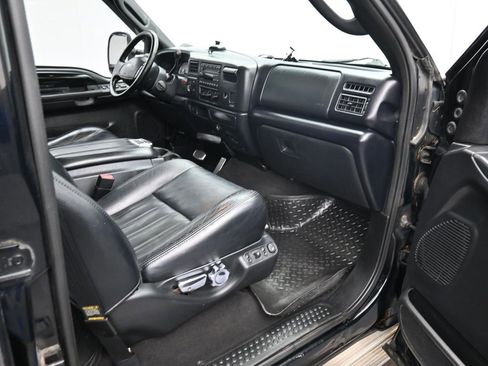 Used 2004 Ford F350 Harley-Davidson image 21