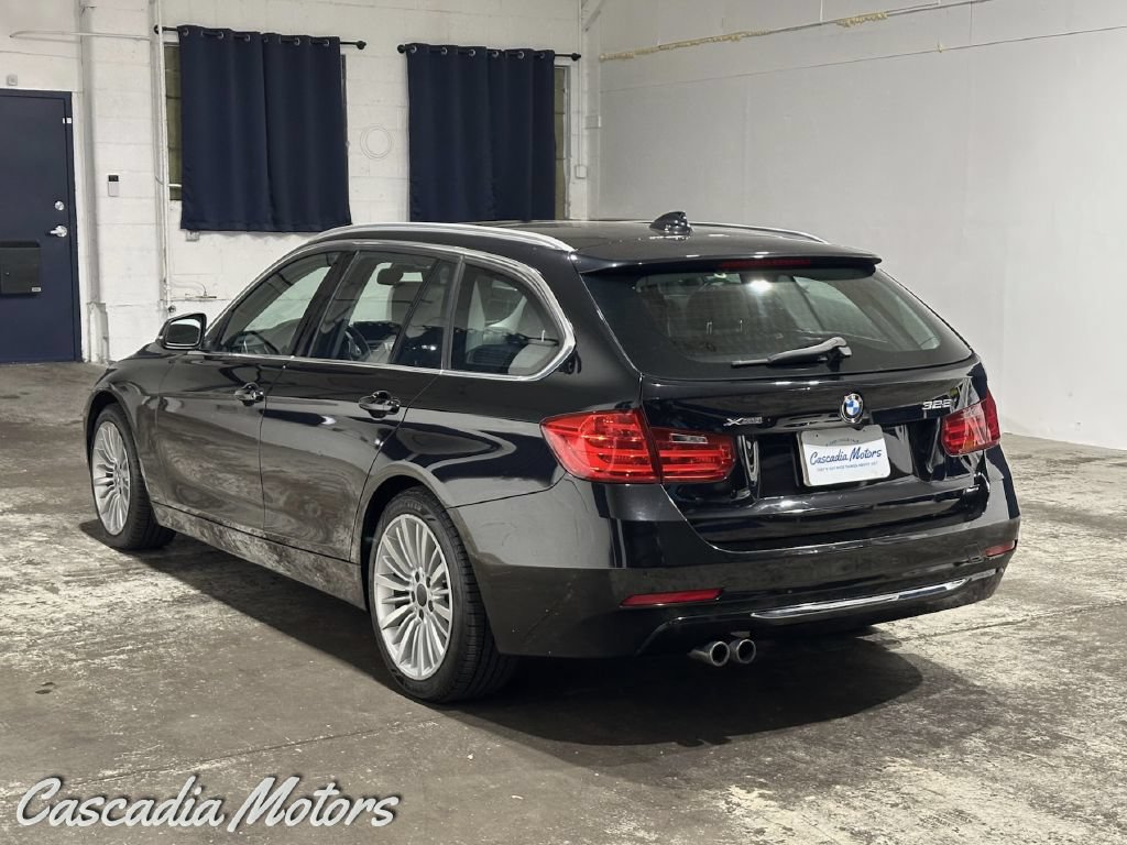 Used 2015 BMW 328i xDrive Wagon AWD/4WD image 5
