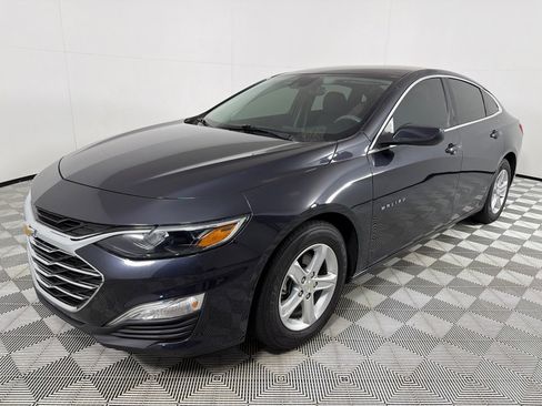 Used 2023 Chevrolet Malibu LS w/ Driver Confidence Package image 9