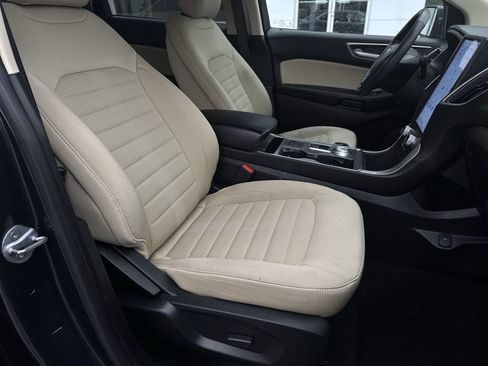 Used 2022 Ford Edge SEL w/ Convenience Package image 28