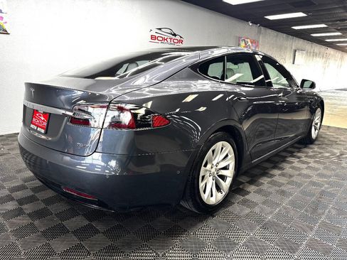 Used 2018 Tesla Model S 75D image 12