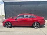Used 2023 Hyundai Elantra SEL w/ Convenience Package image 6