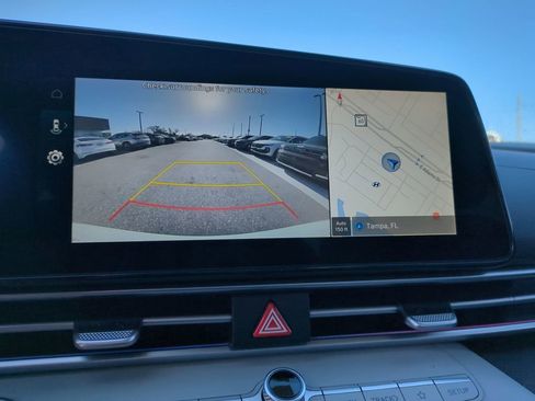 New 2026 Hyundai Elantra Limited image 24