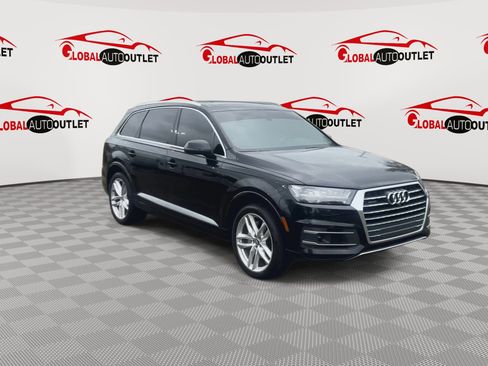 Used 2018 Audi Q7 3.0T Prestige AWD/4WD image 2