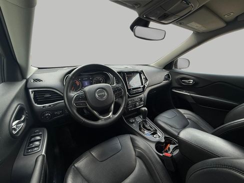 Used 2019 Jeep Cherokee Limited AWD/4WD image 25