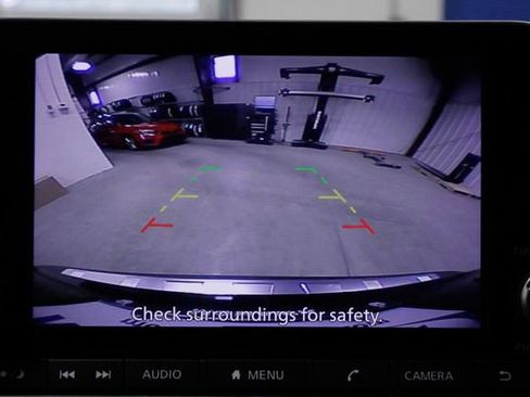 Used 2023 Nissan Rogue SV image 31