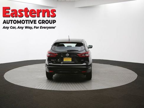 Used 2020 Nissan Rogue Sport S image 36