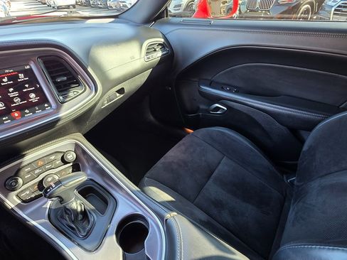 Used 2020 Dodge Challenger GT w/ Plus Package image 36
