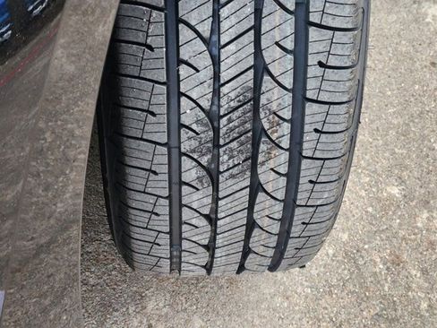 Used 2023 Toyota Corolla LE image 18