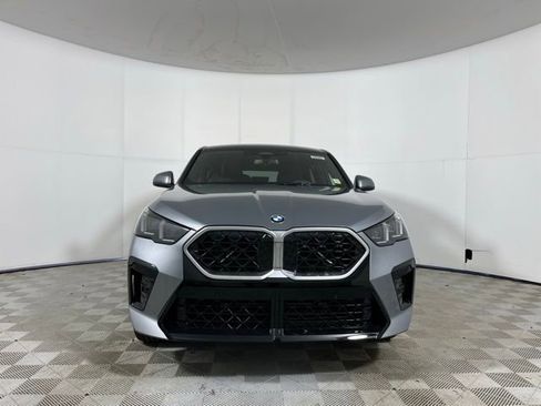 New 2026 BMW X2 xDrive28i w/ Technology Package image 2