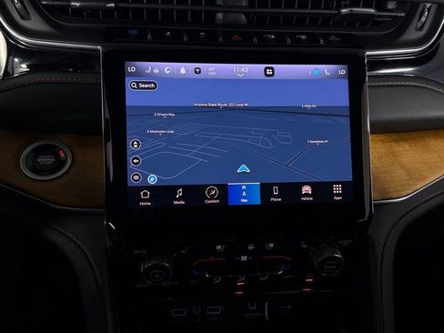 Certified 2022 Jeep Grand Cherokee Summit image 20