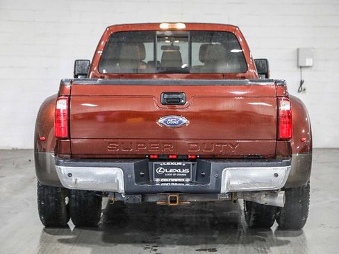 Used 2016 Ford F350 Lariat w/ Lariat Interior Package image 6