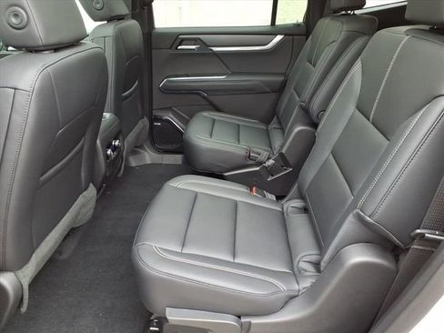 New 2026 GMC Acadia Elevation w/ Black Edition image 7