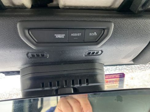 Used 2020 Jeep Gladiator Overland image 36