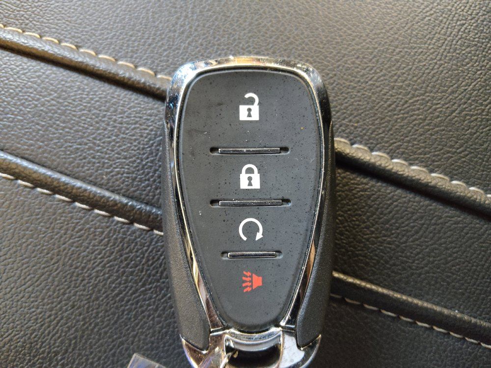 Used 2025 Chevrolet Blazer LT AWD/4WD image 32