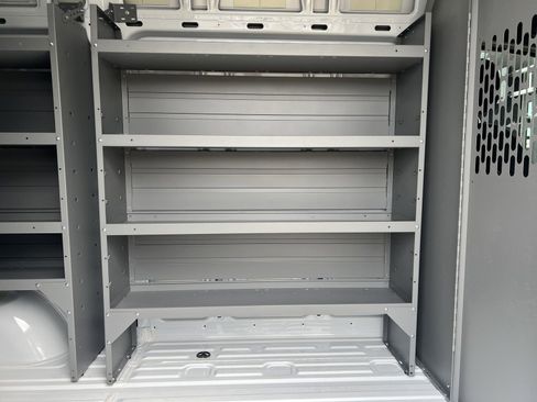 Used 2024 Mercedes-Benz Sprinter 2500 image 15