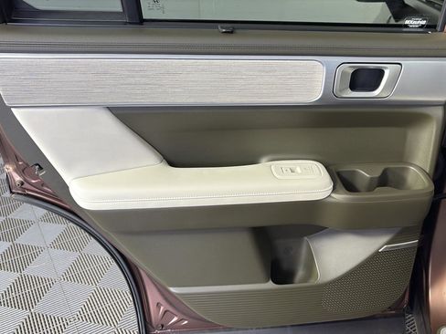 Used 2025 Hyundai Santa Fe Calligraphy image 24