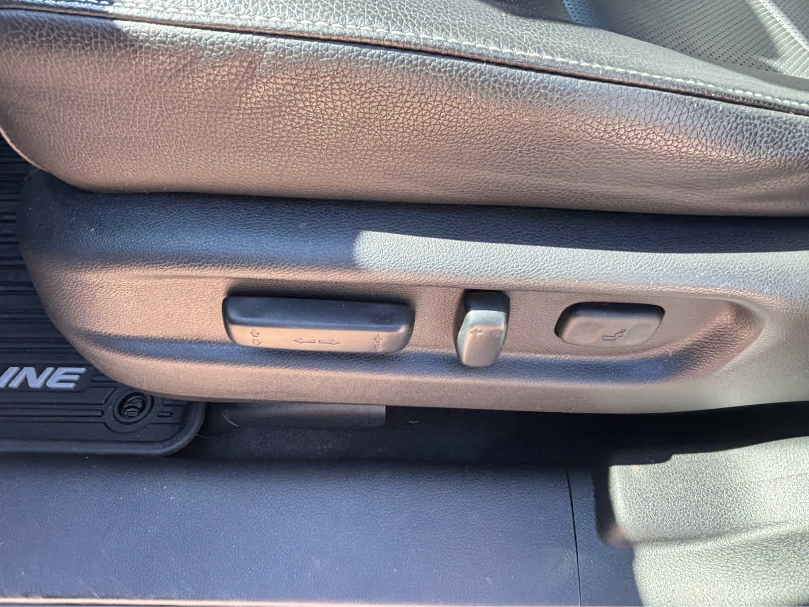 Used 2022 Honda Ridgeline RTL image 17