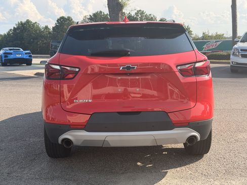 Used 2020 Chevrolet Blazer LT FWD image 11