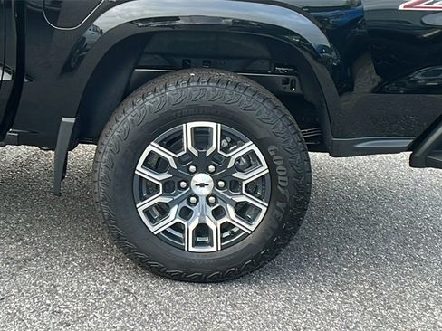 New 2026 Chevrolet Colorado Z71 w/ Z71 Convenience Package 2 image 9