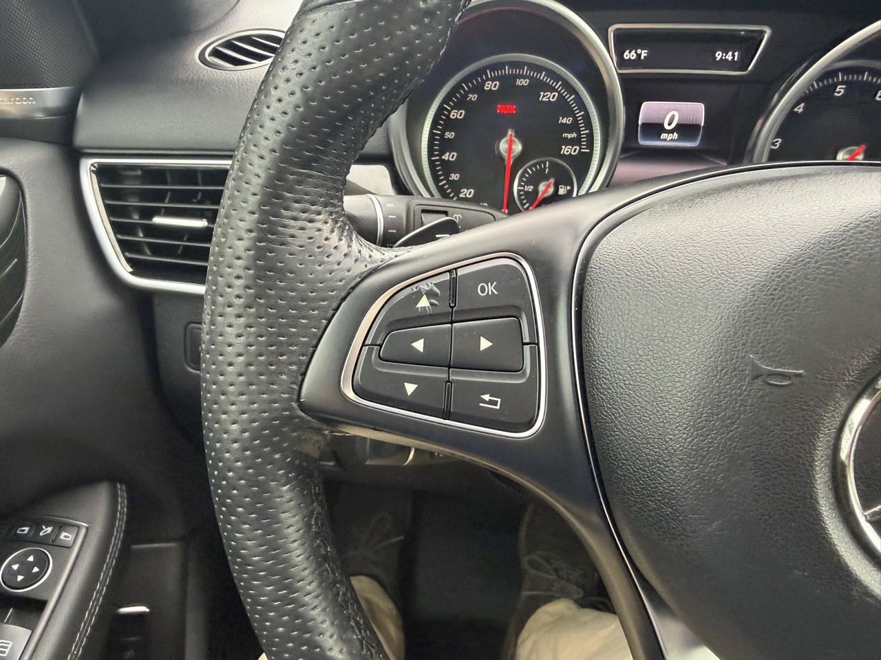 Used 2017 Mercedes-Benz GLE 350 4MATIC image 25