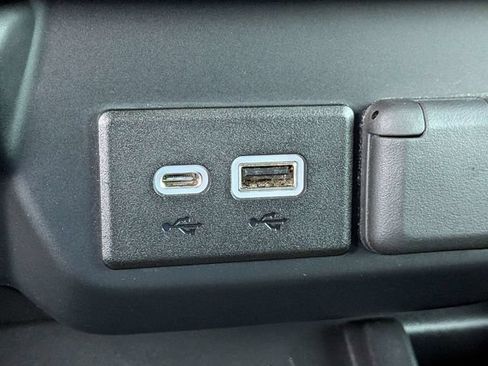 Used 2019 Chevrolet Silverado 1500 High Country AWD/4WD image 25