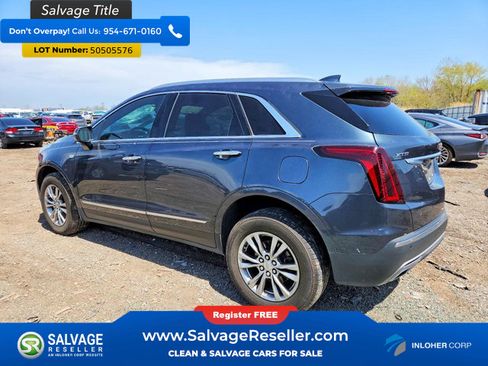 Used 2020 Cadillac XT5 Premium Luxury w/ LPO, Floor Liner Package FWD image 3