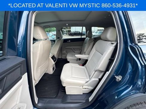 Used 2023 Volkswagen Atlas SE w/ Panoramic Sunroof Package AWD/4WD image 9