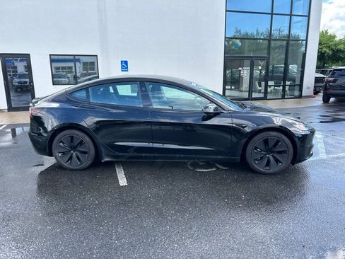 Used 2024 Tesla Model 3 Long Range AWD/4WD image 2