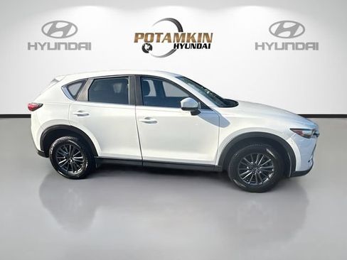 Used 2021 MAZDA CX-5 Sport FWD image 4