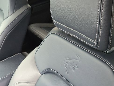 Used 2024 Ford Bronco Outer Banks image 15